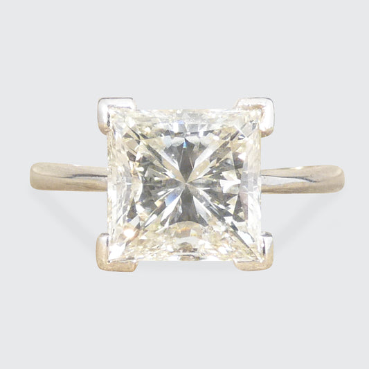 A big and beautiful Princess Cut Diamond solitaire engagement ring.