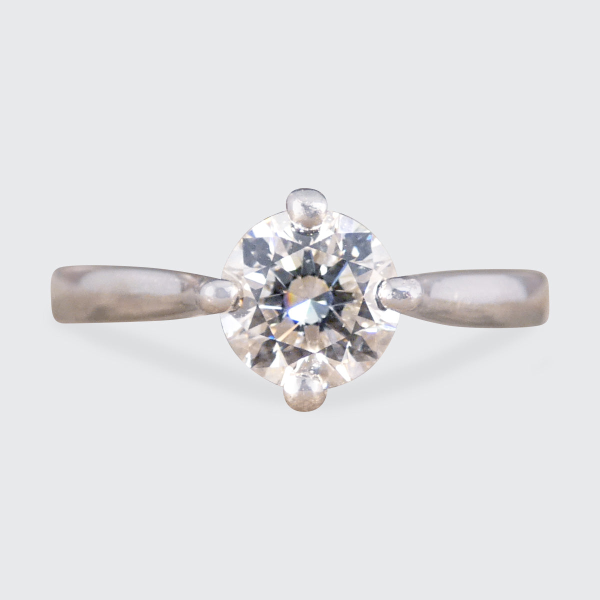 GIA Cert VVS2 0.90ct Brilliant Cut Diamond Solitaire Ring in Platinum