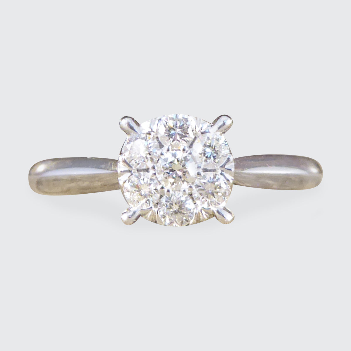 Solitaire Illusion set Diamond Cluster Ring in White Gold