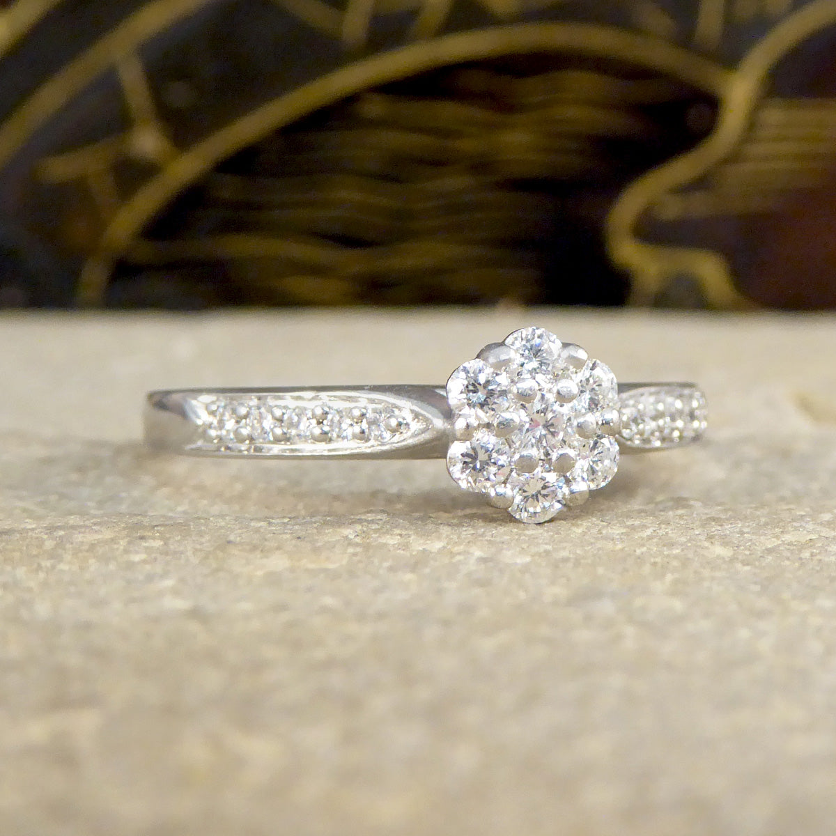 Daisy Diamond Cluster Ring with Diamond Shoulders in Platinum