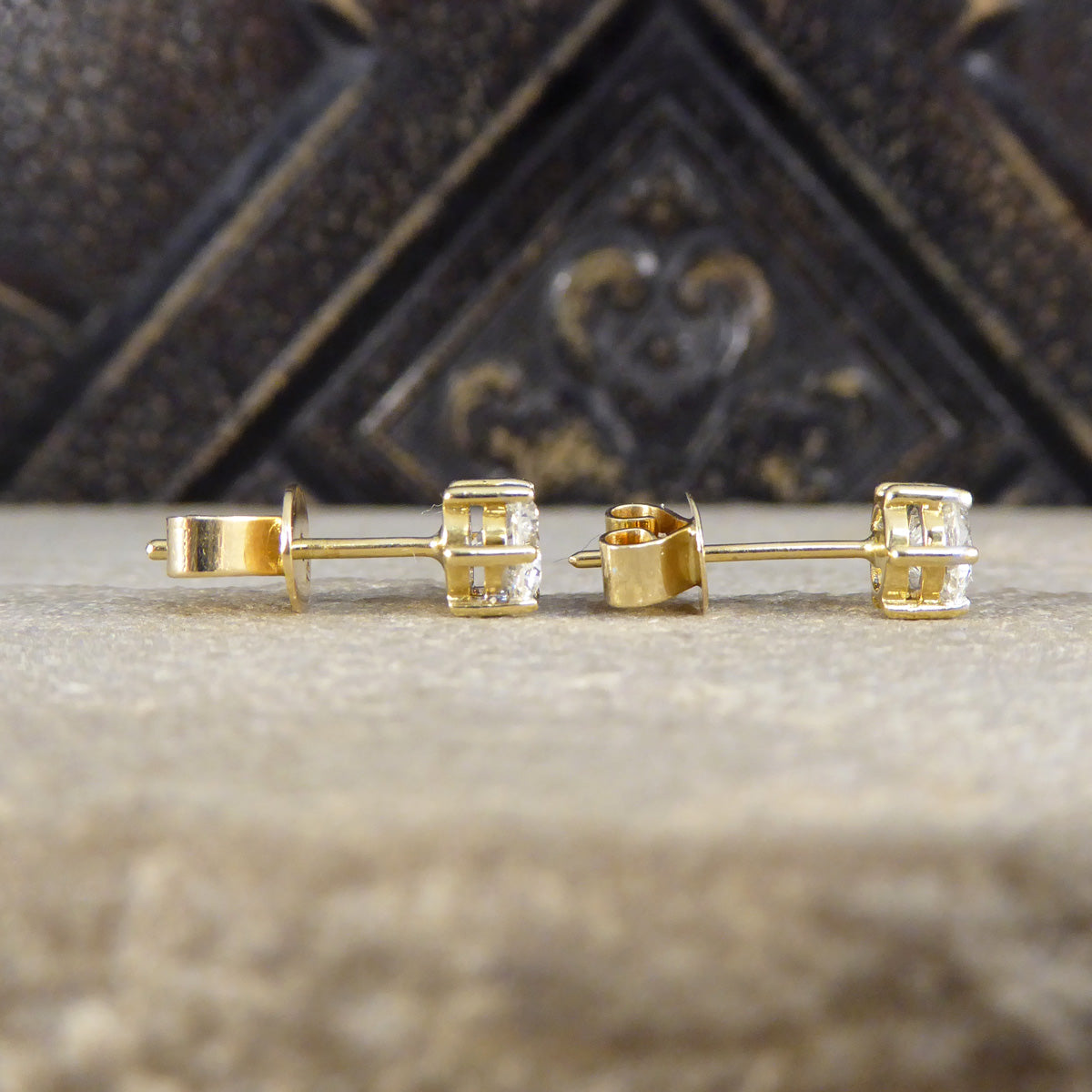 Classic Diamond Stud Earrings Weighing 1.00ct in 18ct Yellow Gold