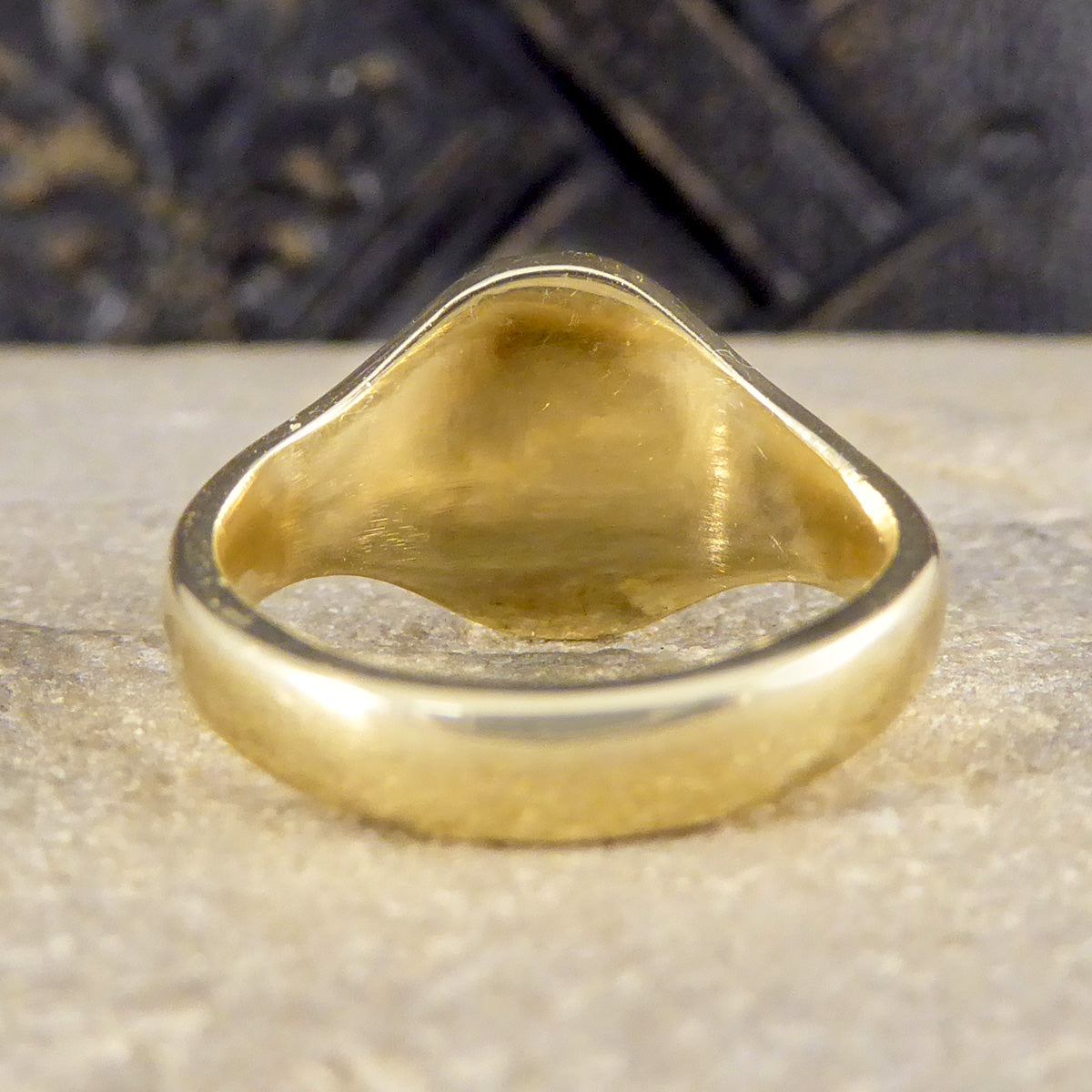"I Die For Those I Love" Crested Signet Ring in Yellow Gold