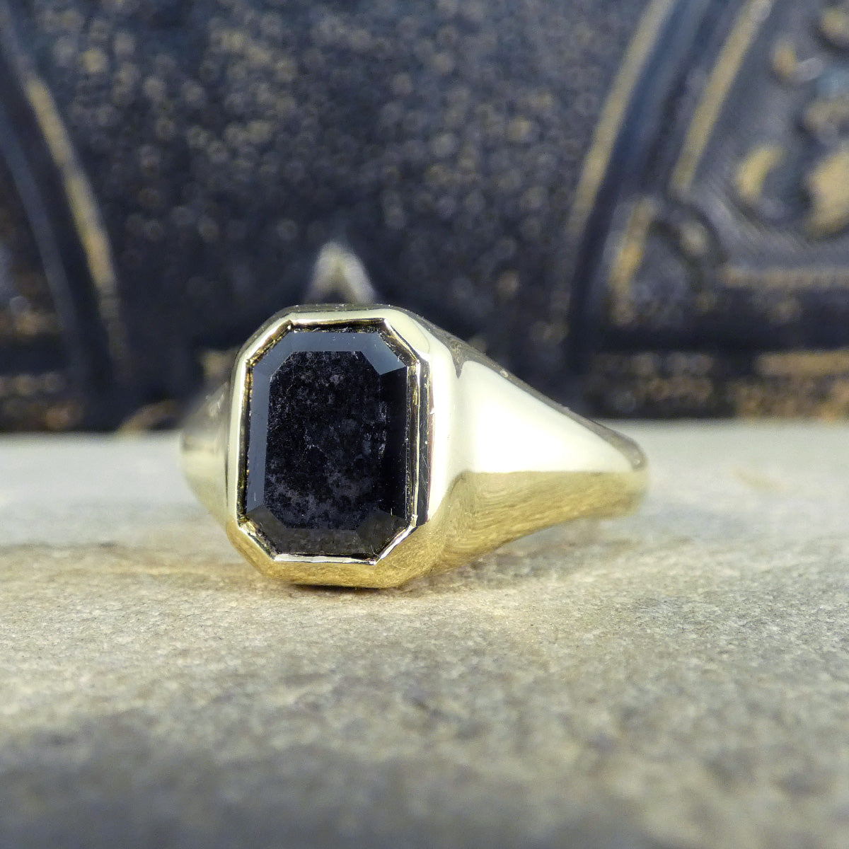 Classic Gents Signet Ring with Black Diamond in 18ct Yellow Gold