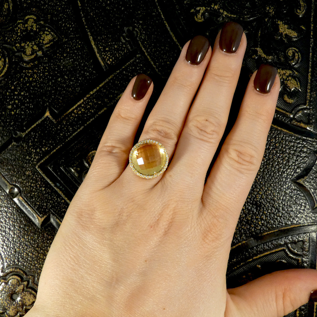 Citrine and Diamond Jelly Tot Ring in 18ct Yellow Gold with Diamond Set Shoulders