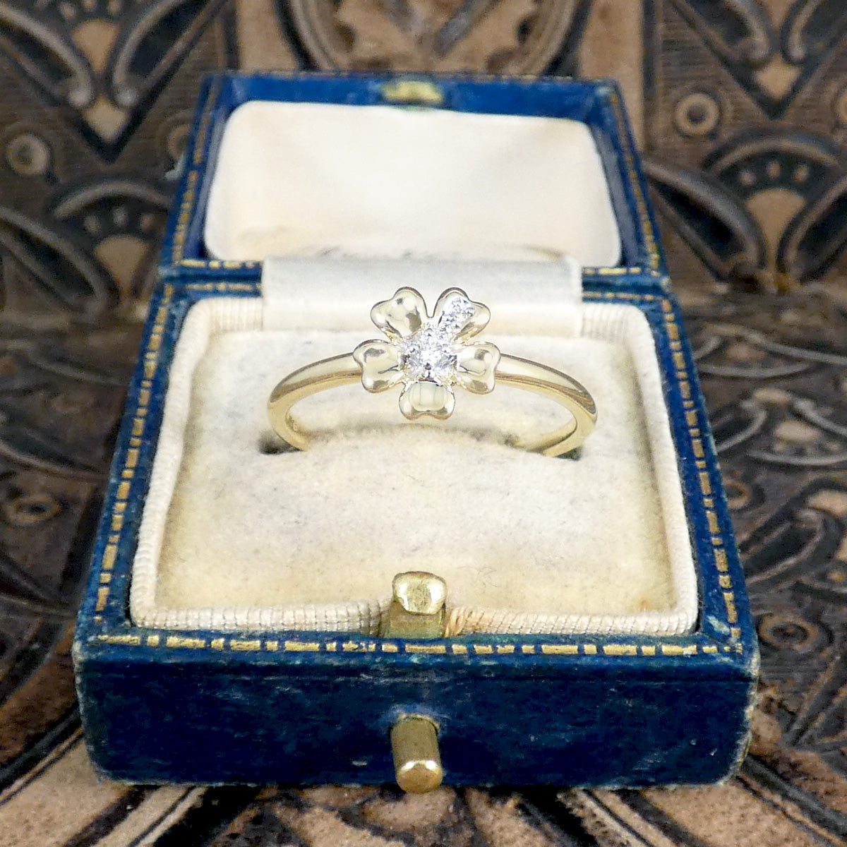 Diamond set Daisy flower ring in 9ct Yellow Gold the perfect gift. Shown. in vintage box.