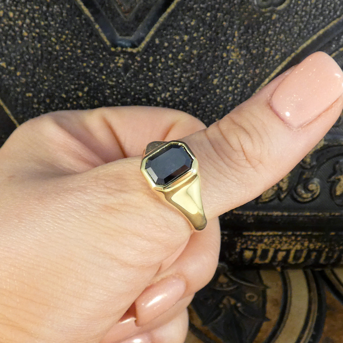 Classic Gents Signet Ring with Black Diamond in 18ct Yellow Gold