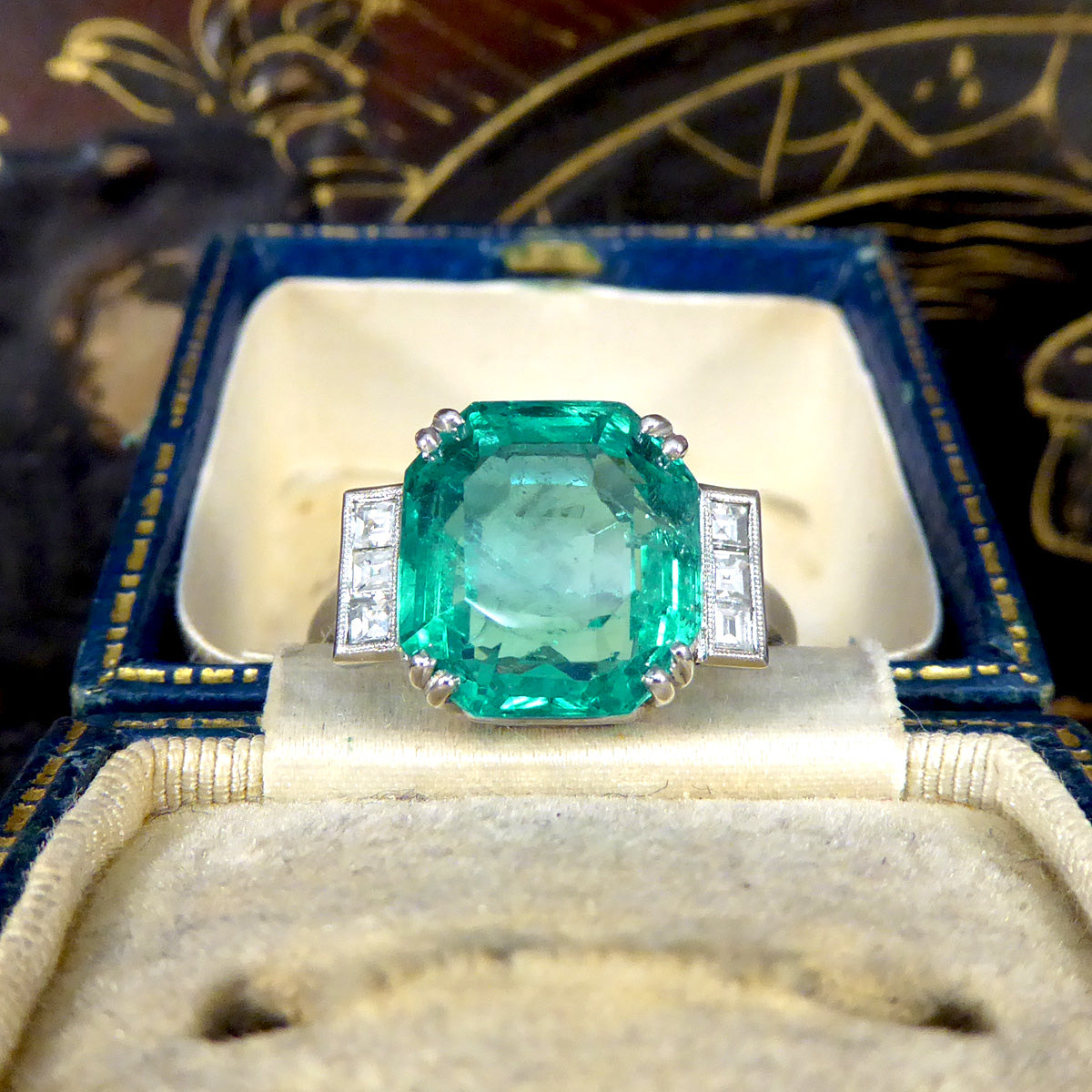 Bright 6.19ct Octagonal Cut Columbian Emerald And Diamond Ring In Plat ...