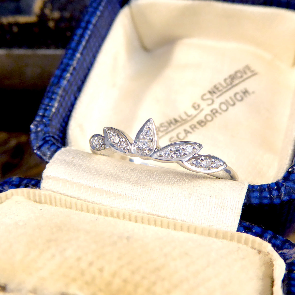 Diamond Set Decorative Crown Band Ring in Platinum