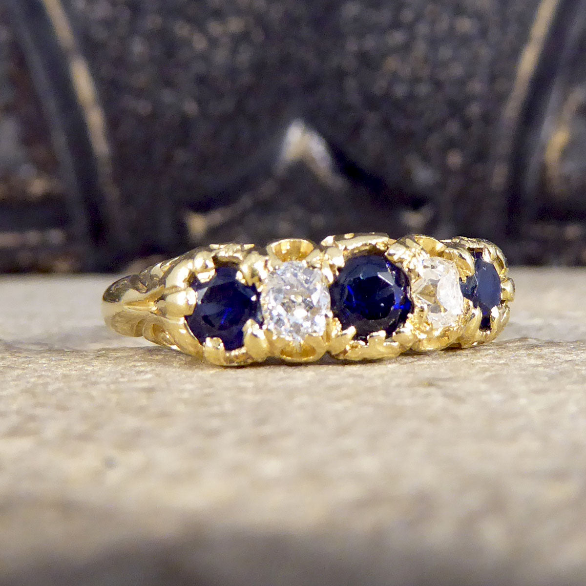 Antique Late Victorian Sapphire and Diamond Five Stone Ring in 18ct Yellow Gold