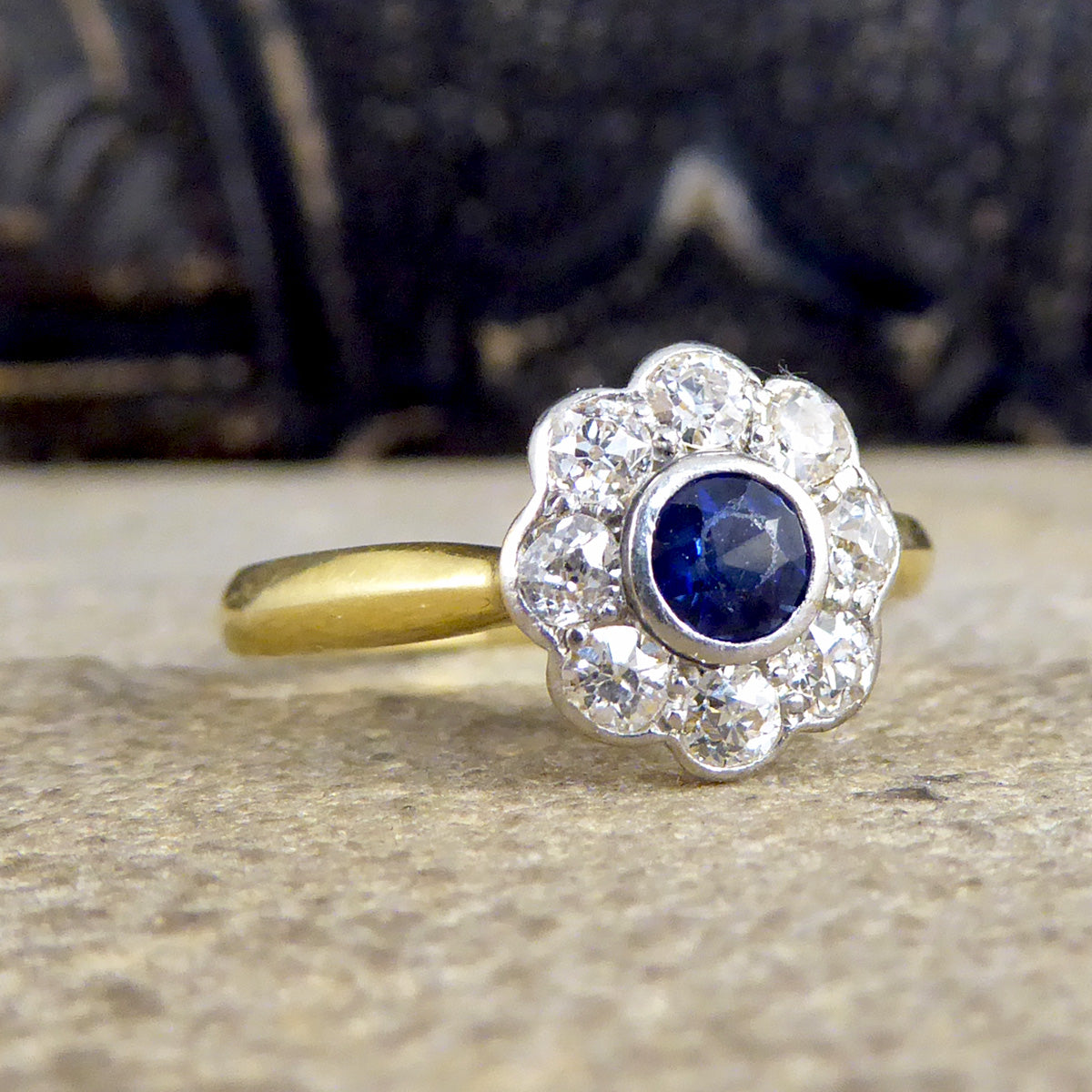 Art Deco Sapphire and Diamond Cluster ring in 18ct Yellow Gold